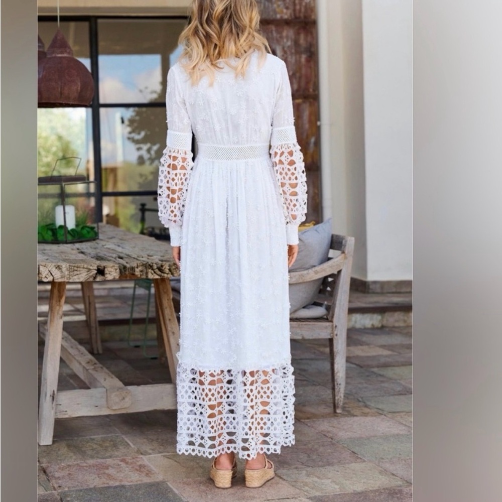 Boston Proper White Lace Long Sleeve Dress - Picture 2 of 10